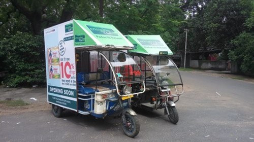 Enhance Your Fleet with Our EcoSmart e-Rickshaws!